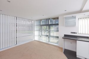 Sitting Room- click for photo gallery